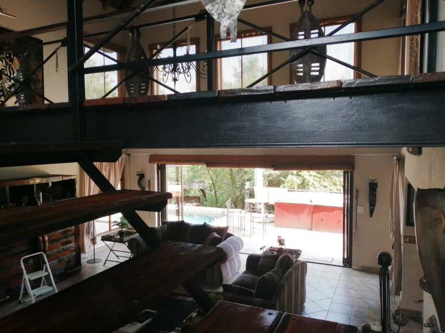 4 Bedroom Property for Sale in Boschenvaal River Front Lodges Free State